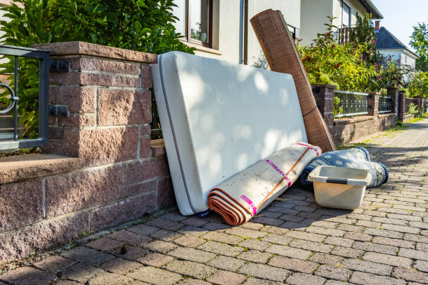 Best Garage Cleanout  in East Brewton, AL